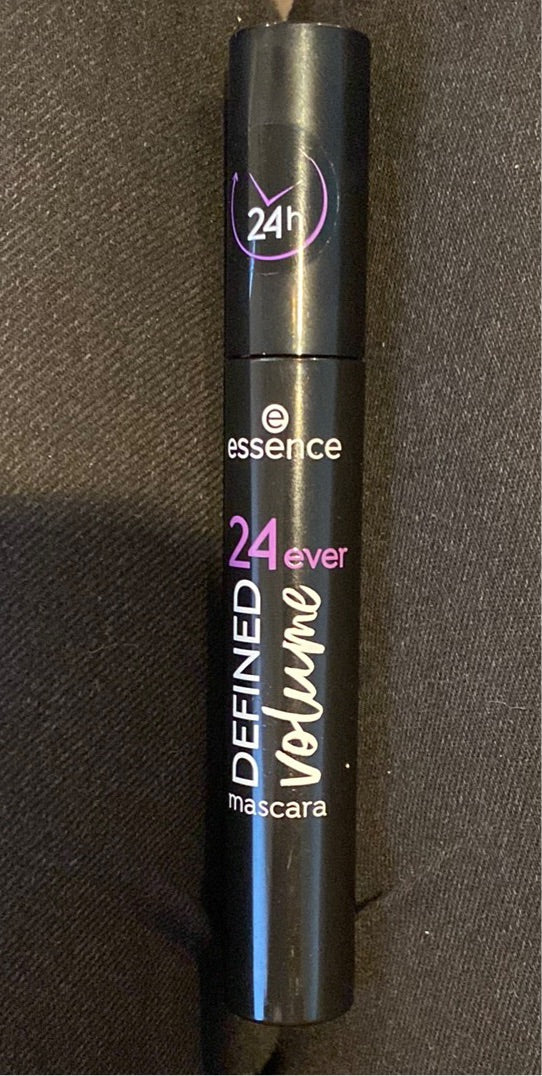 Essence Defined volume Mascara